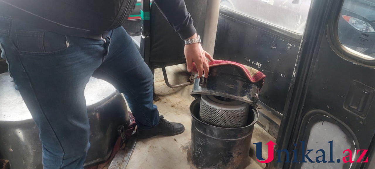 Gəncədə avtobusun salonunda qızdırıcı soba var? - FOTOLAR